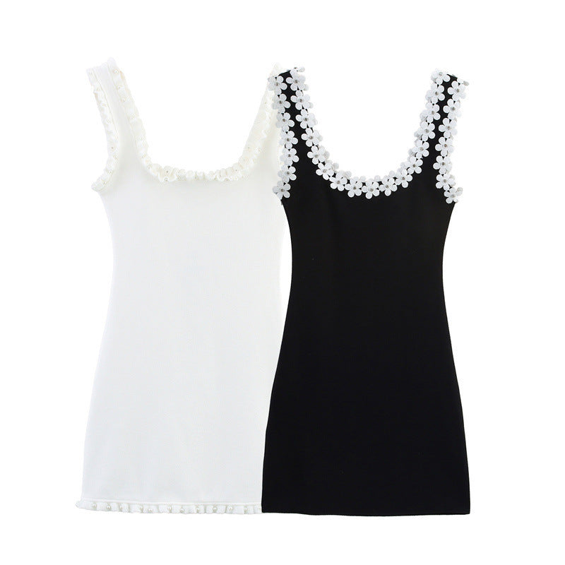 Contrasting Color Slim-Fit Dress – Elegant Minimal Dress for Women