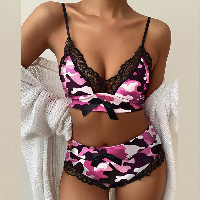 Lace Lingerie Set with Suspenders – Elegant Three-Piece Design for Women