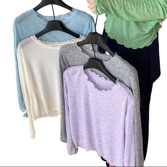 Women's Slim-fit Ruffled-neck Lightweight Top
