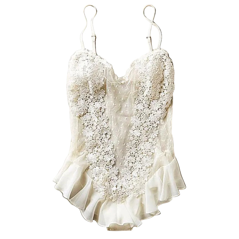 Elegant Lace Lingerie – Soft & Feminine Temptation Set for Women