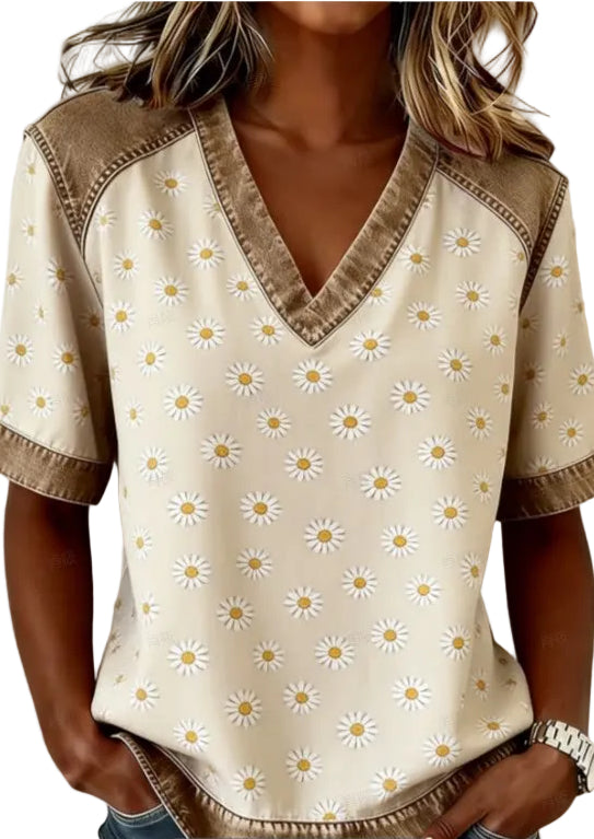 Plus-Size Summer Top – Elegant & Comfortable Blouse for Women