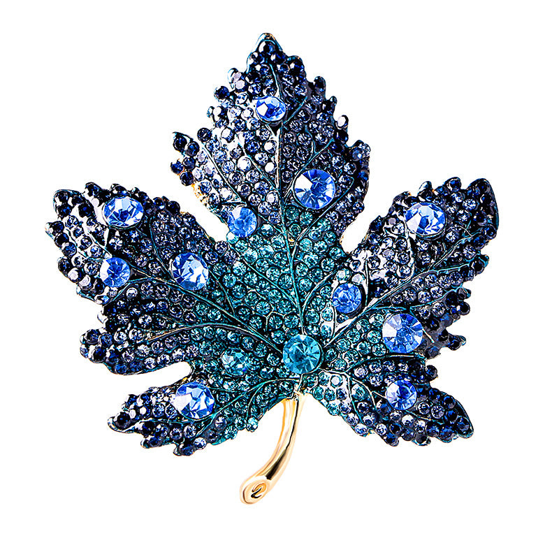 Crystal Maple Leaf Brooch – Elegant Chest Pin Accessory for Women